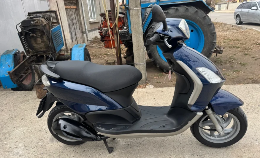 Piaggio Fly 125 A1