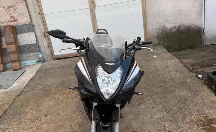 Suzuki Gs 500F