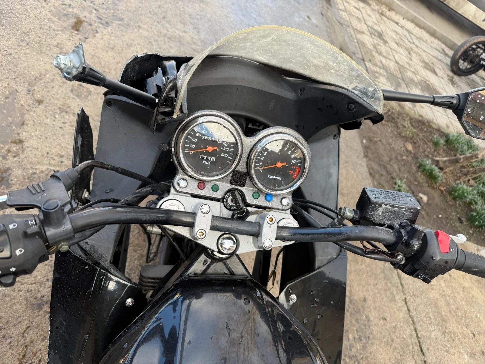 Suzuki Gs 500F